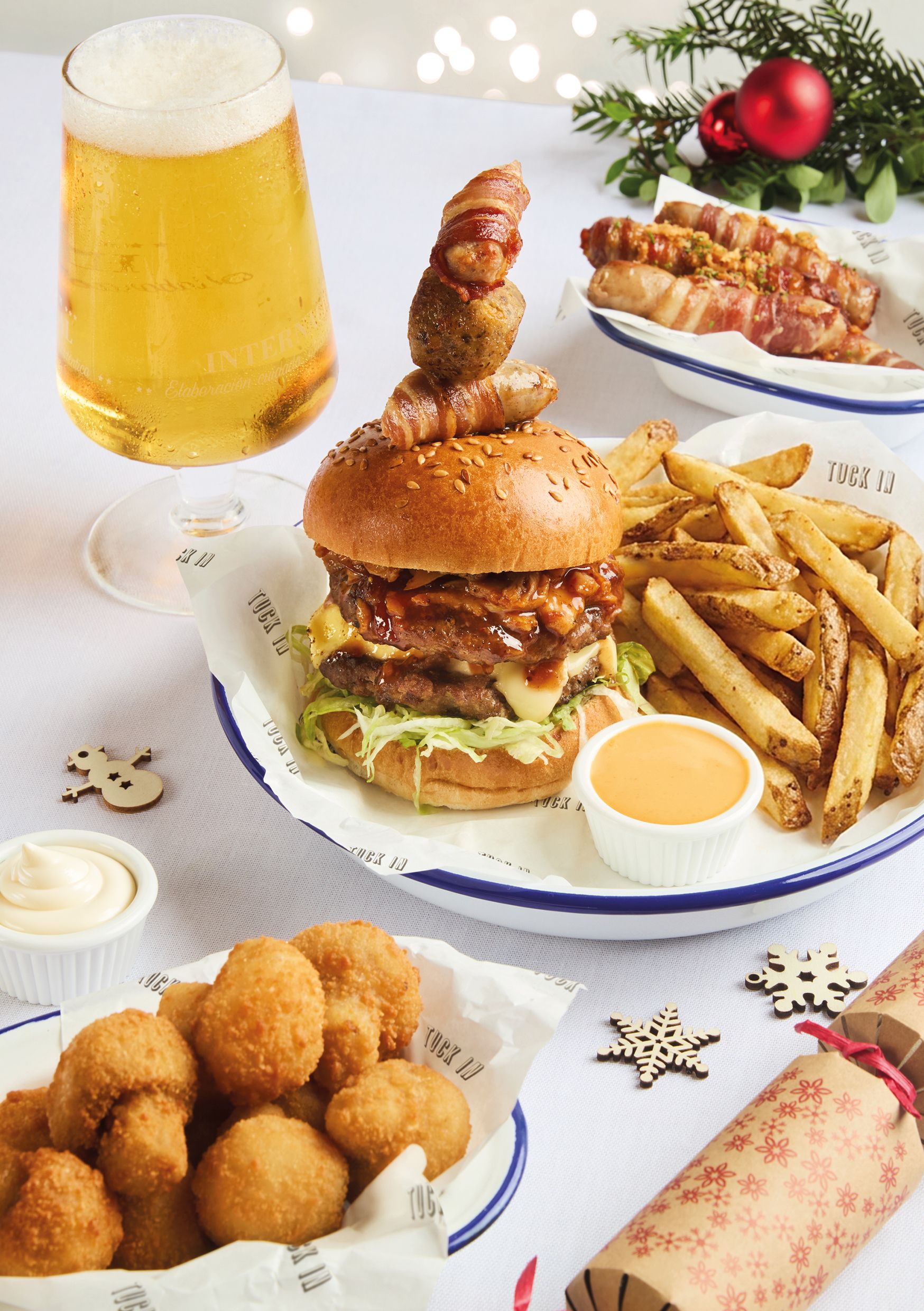 Festive Lunch & Dinner at The Elms in Lutterworth